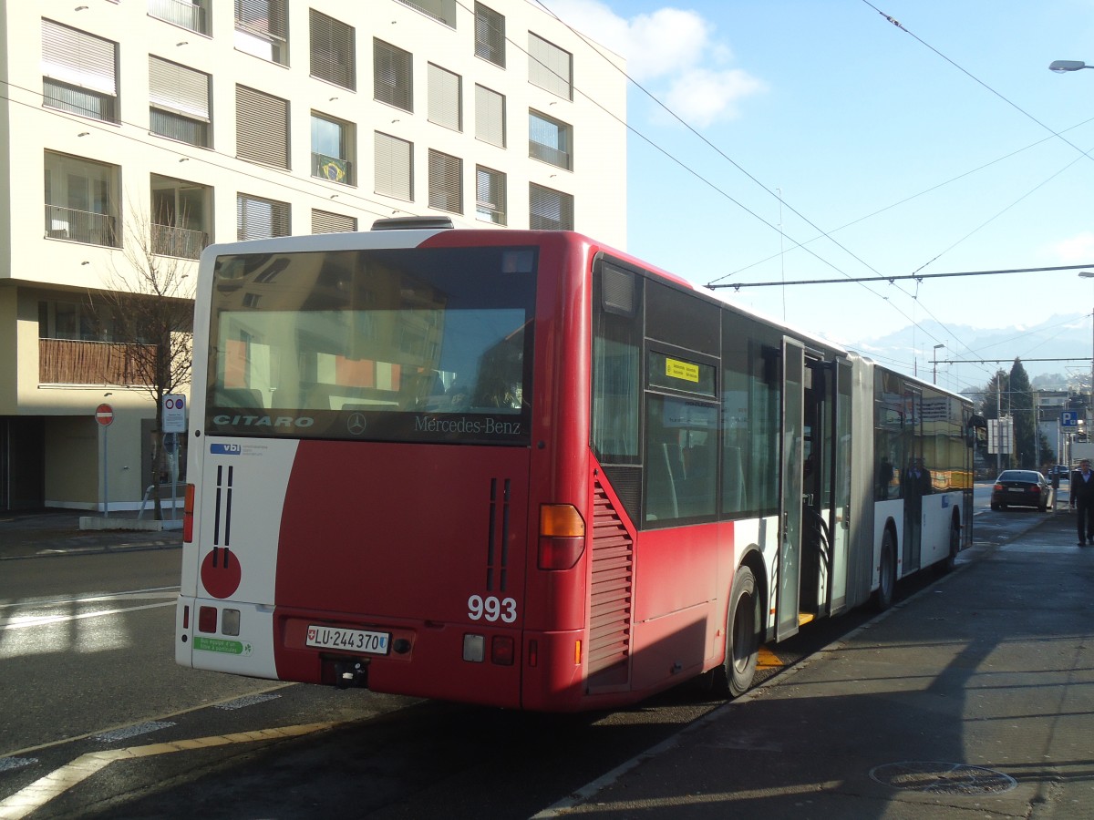 (148'539) - VBL Luzern - Nr. 993/LU 244'370 - Mercedes (ex TPF Fribourg Nr. 131) am 27. Dezember 2013 in Emmenbrcke, Sprengi