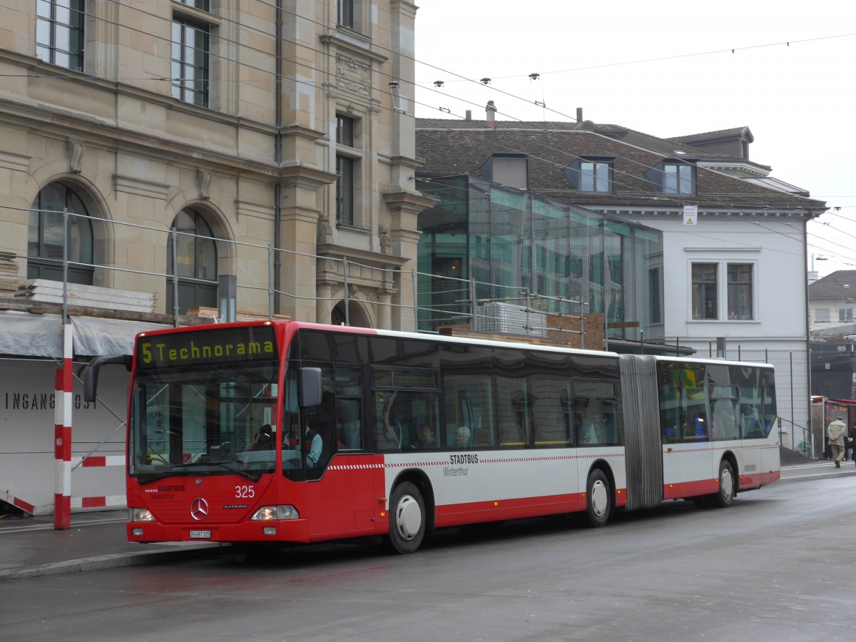 (149'593) - SW Winterthur - Nr. 325/ZH 687'325 - Mercedes am 6. April 2014 beim Hauptbahnhof Winterthur
