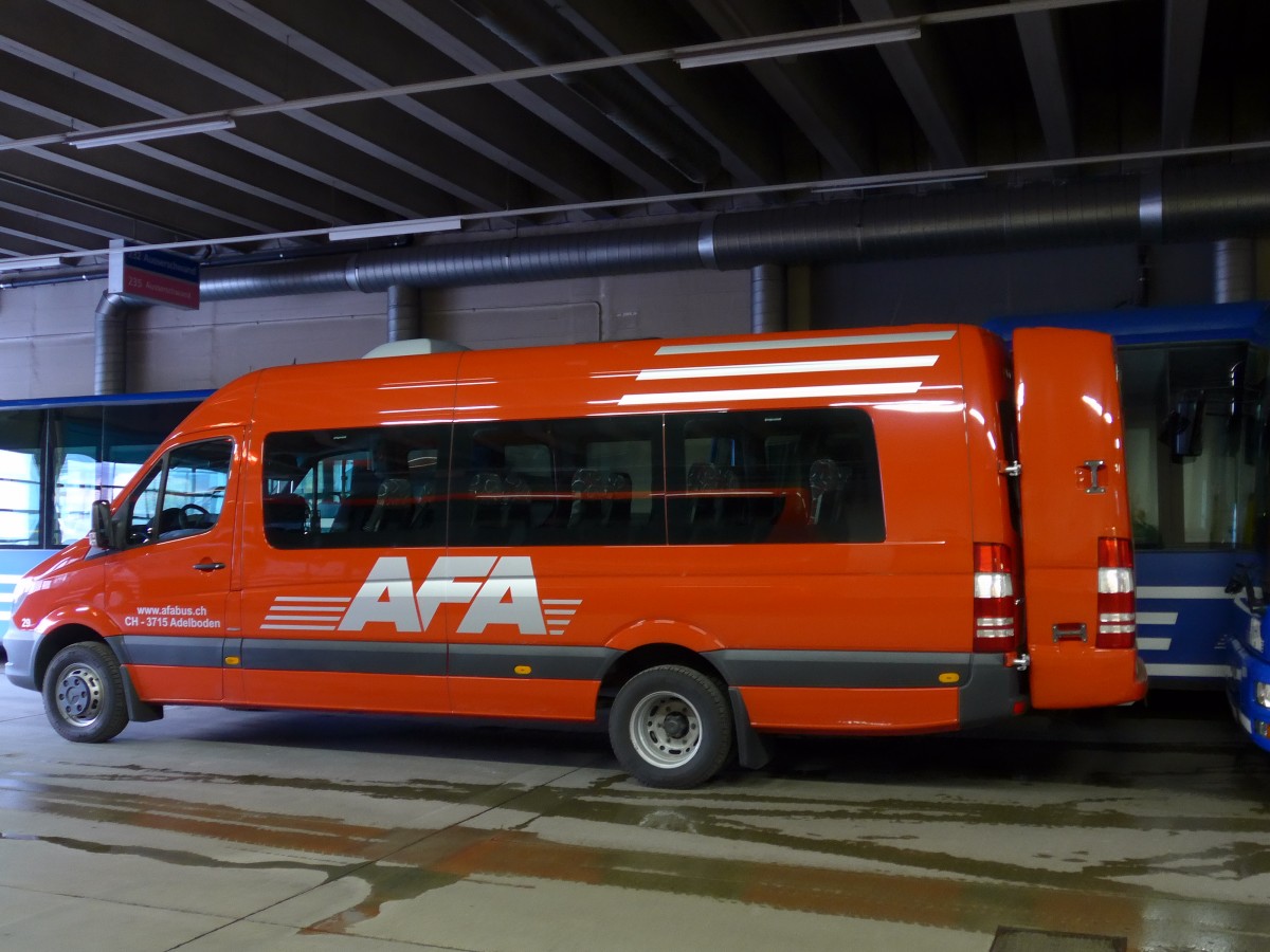 (149'728) - AFA Adelboden - Nr. 29/BE 173'525 - Mercedes am 22. April 2014 im Autobahnhof Adelboden