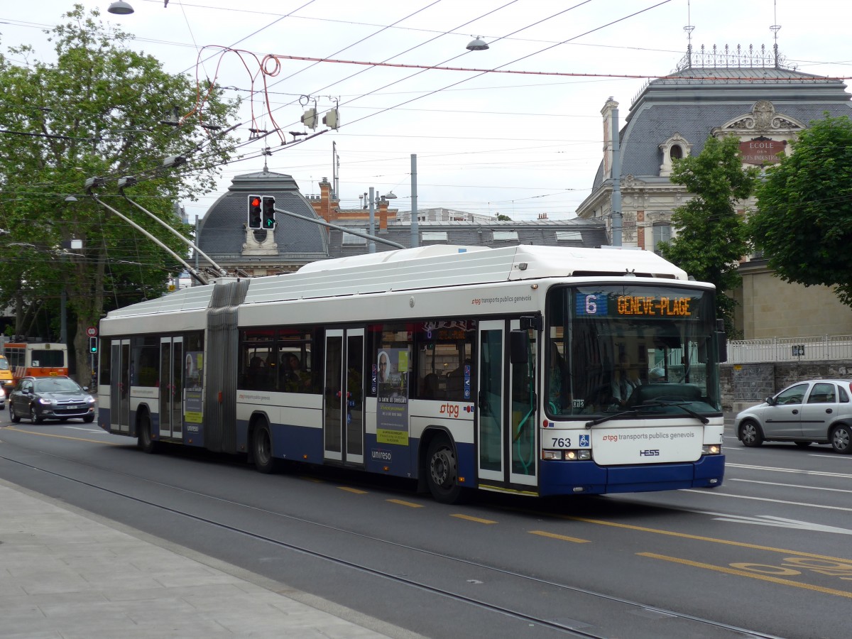 (150'793) - TPG Genve - Nr. 763 - Hess/Hess Gelenktrolleybus am 26. Mai 2014 in Genve, Place des Vingt-Deux-Cantons