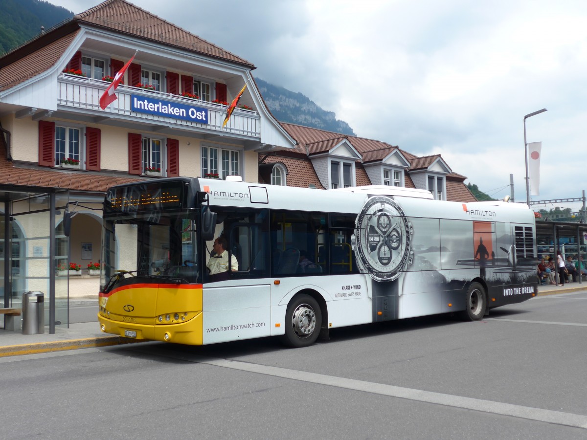(151'548) - PostAuto Bern - BE 610'538 - Solaris am 15. Juni 2014 beim Bahnhof Interlaken Ost
