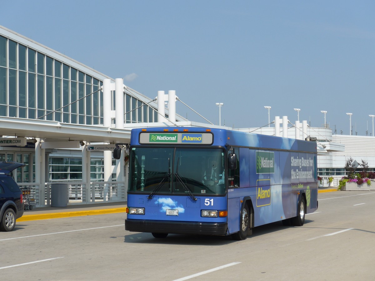 (153'328) - National-Alamo, Chicago - Nr. 51/6017 N - Gillig am 20. Juli 2014 in Chicago, Airport O'Hare