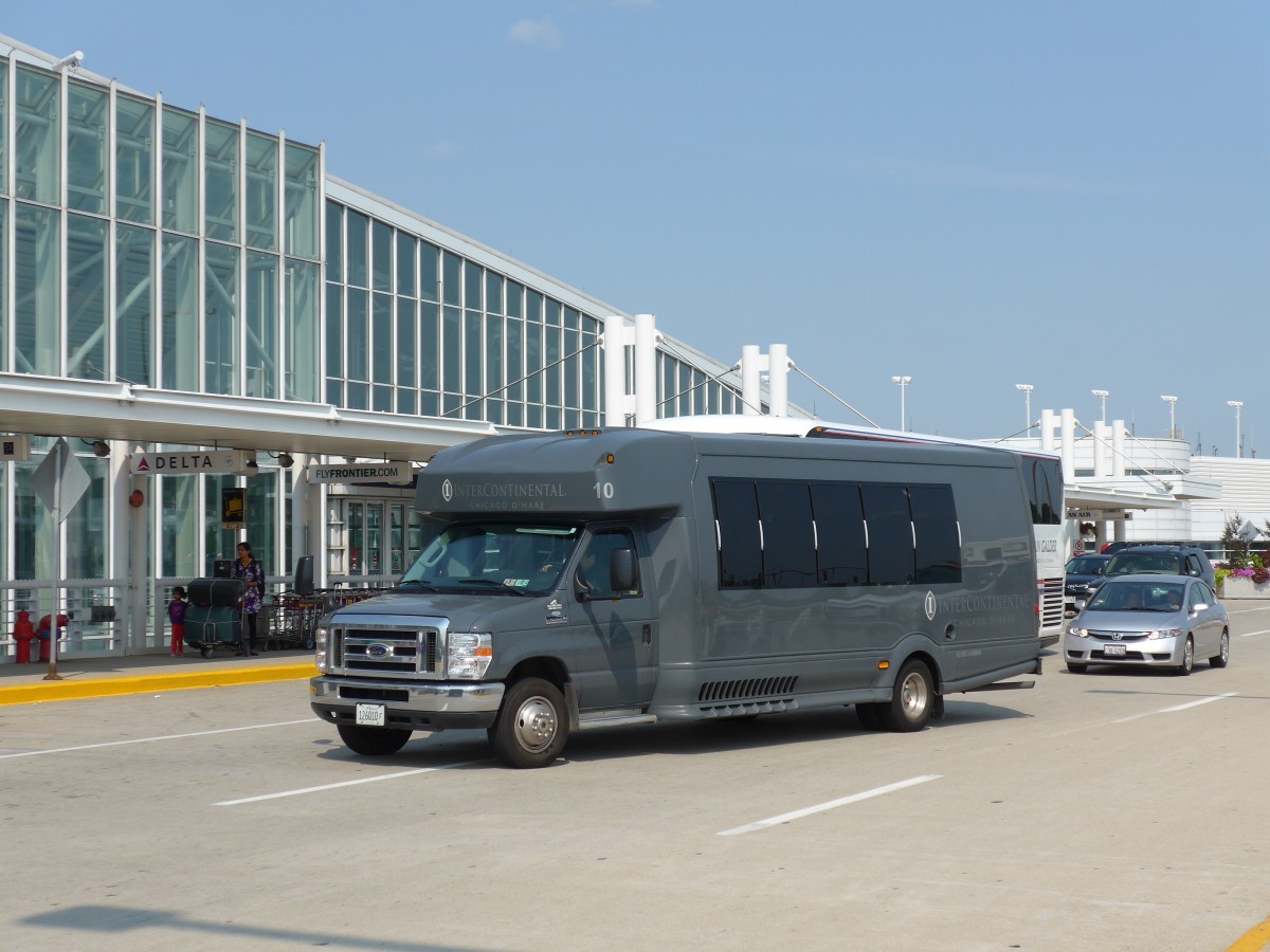 (153'334) - Intercontinental, Chicago - Nr. 10/126'010 F - Ford am 20. Juli 2014 in Chicago, Airport O'Hare