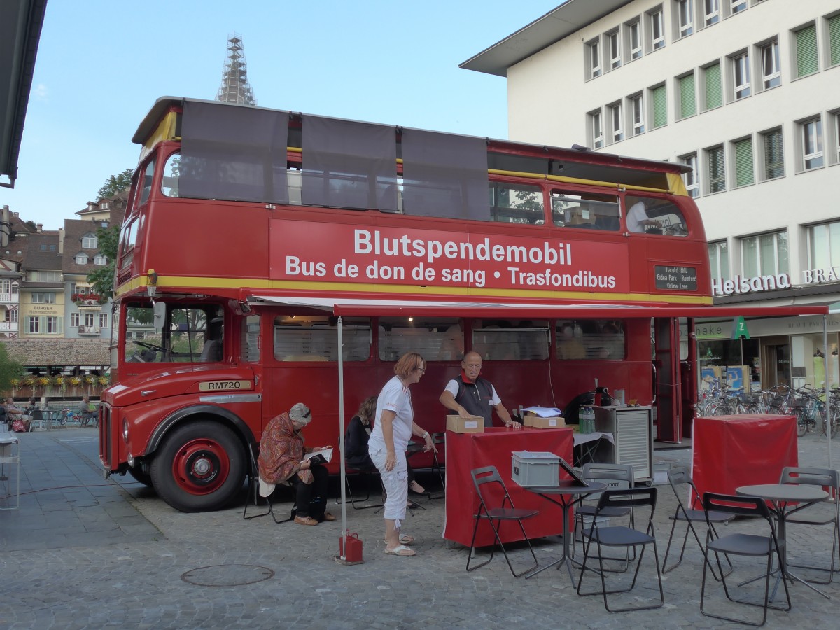 (153'473) - Londag, Bassersdorf - ZH 32'150 U - ??? (ex Londonbus Nr. 720) am 24. Juli 2014 in Thun, Waisenhausplatz