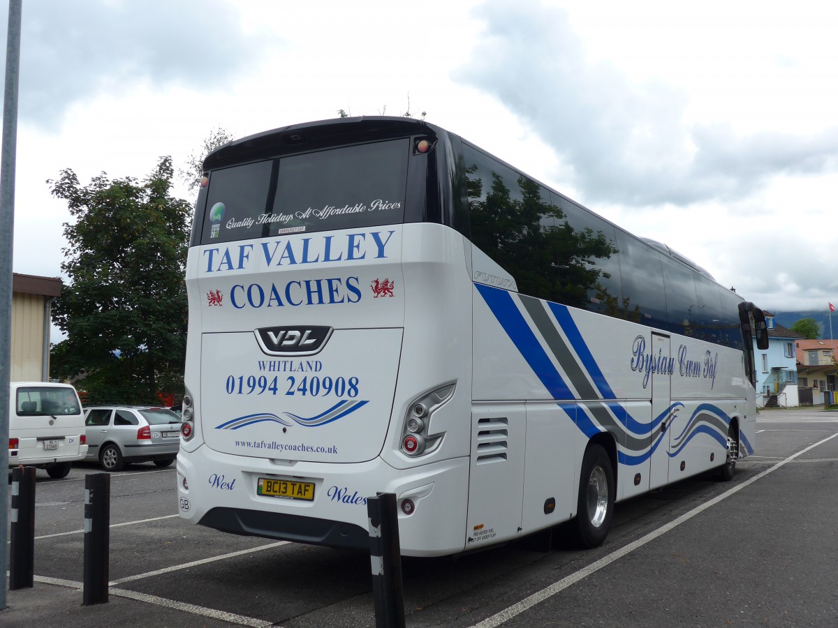 (153'506) - Aus England: Taf Valley Coaches, Whitland - BC13 TAF - VDL am 29. Juli 2014 in Thun, Seestrasse