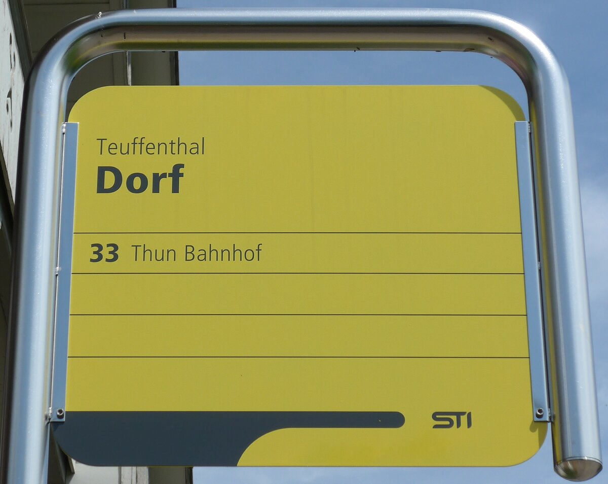 (153'703) - STI-Haltestellenschild - Teuffenthal, Dorf - am 10. August 2014