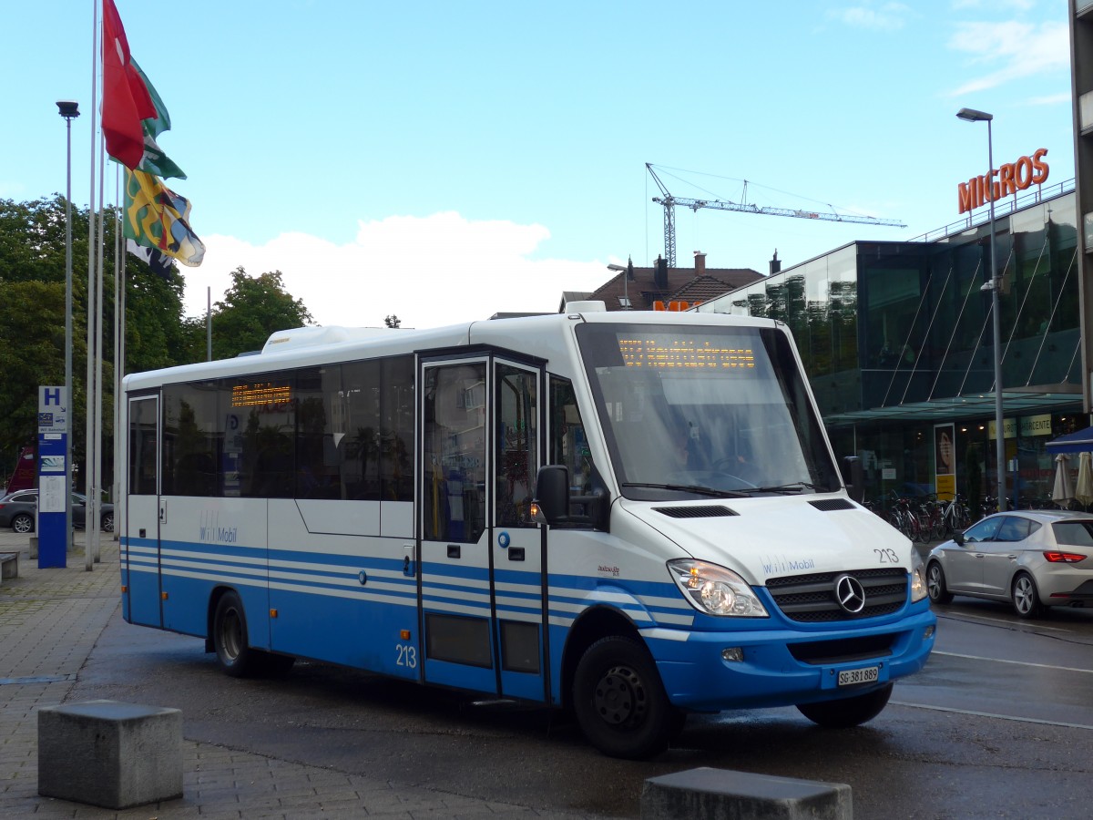 (153'915) - WilMobil, Wil - Nr. 213/SG 381'889 - Mercedes/Kutsenits am 16. August 2014 beim Bahnhof Wil