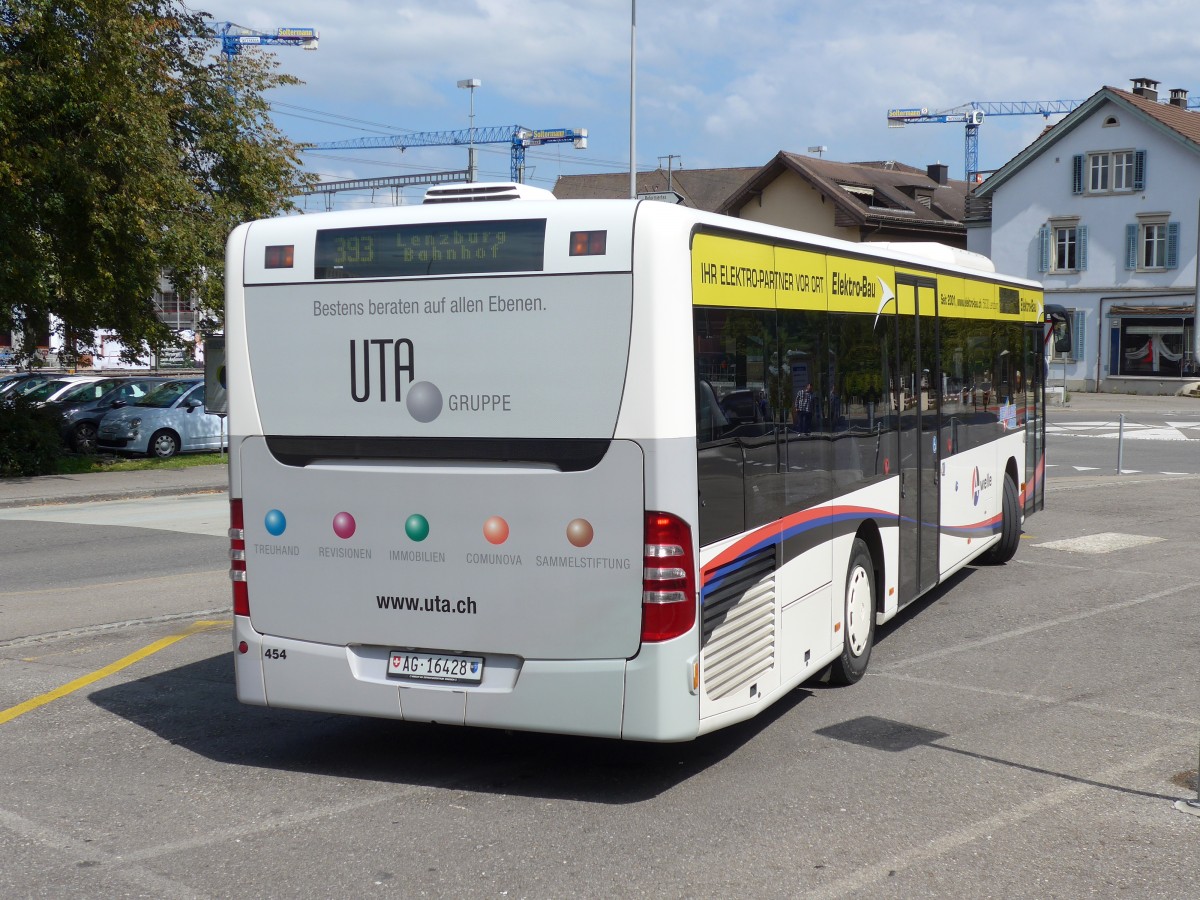 (154'132) - Knecht, Windisch - Nr. 454/AG 16'428 - Mercedes am 19. August 2014 beim Bahnhof Lenzburg