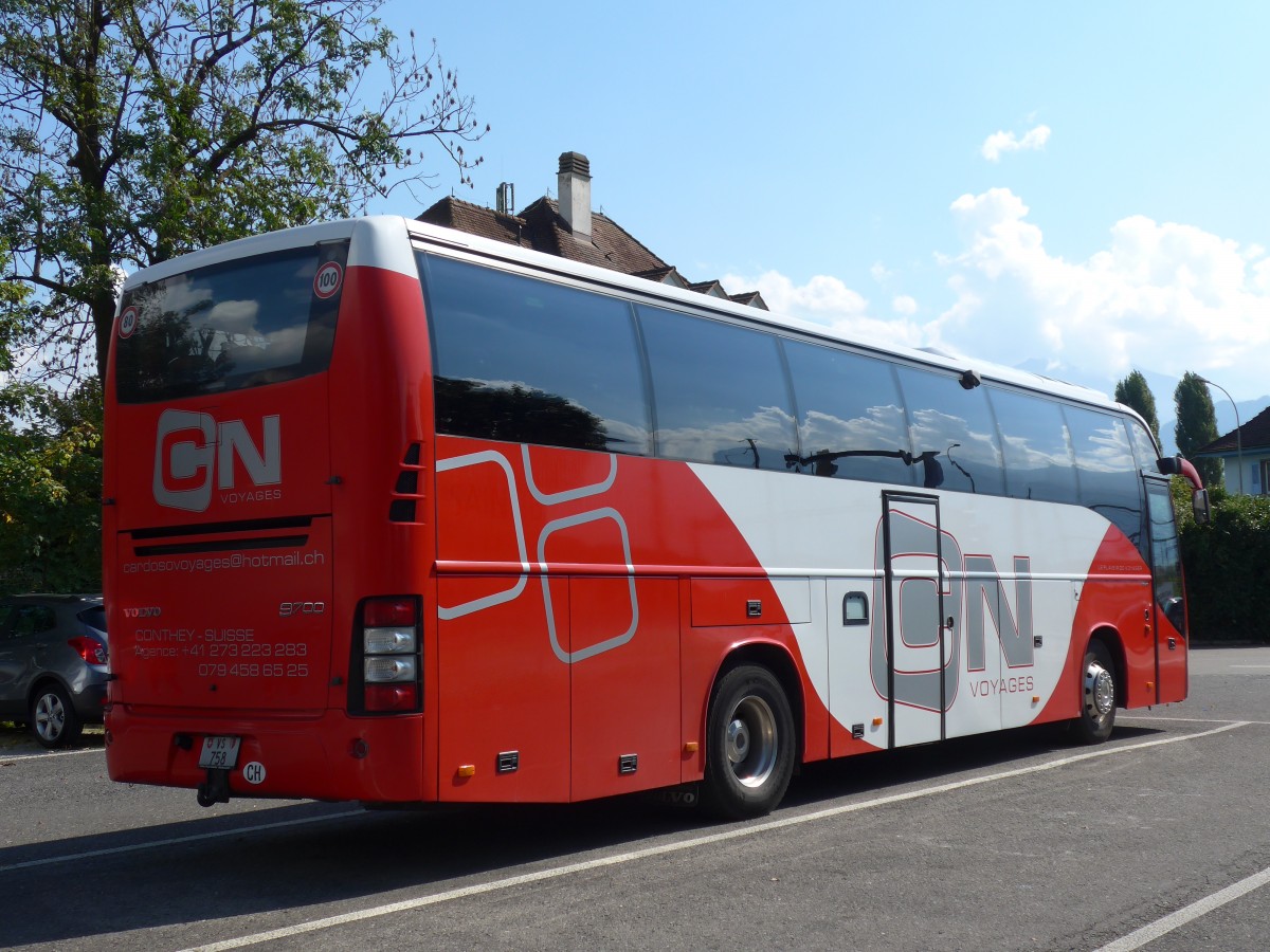 (154'903) - CN Voyages, Conthey - VS 758 - Volvo am 6. September 2014 in Thun, Seestrasse
