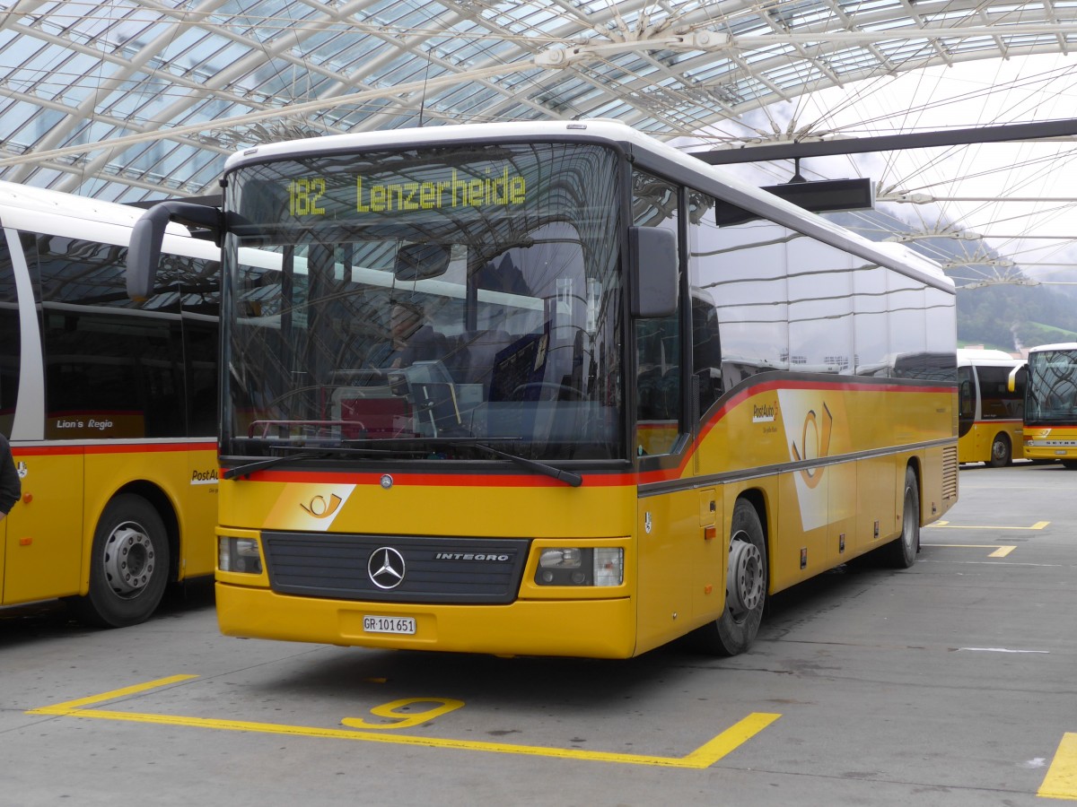 (154'928) - PostAuto Graubnden - GR 101'651 - Mercedes am 13. September 2014 in Chur, Postautostation