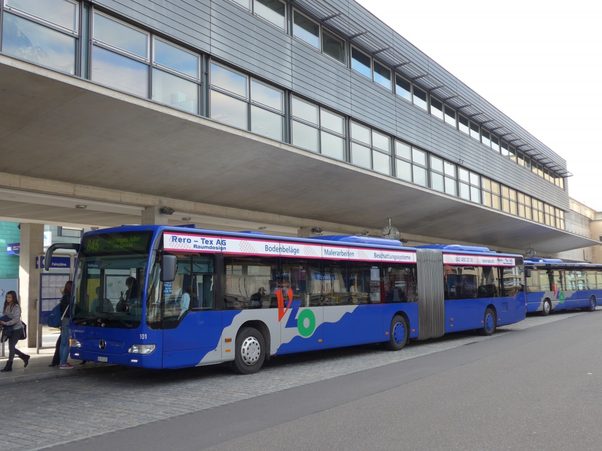 (156'245) - VZO Grningen - Nr. 101/ZH 745'101 - Mercedes am 28. oktober 2014 beim Bahnhof Uster