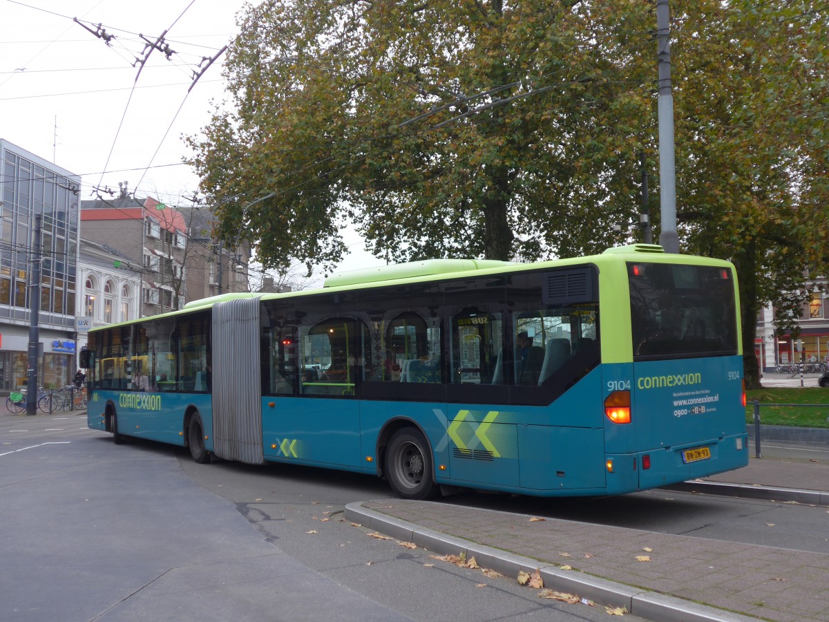 (157'049) - Connexxion - Nr. 9104/BN-ZN-93 - Mercedes am 20. November 2014 in Arnhem, Willemsplein