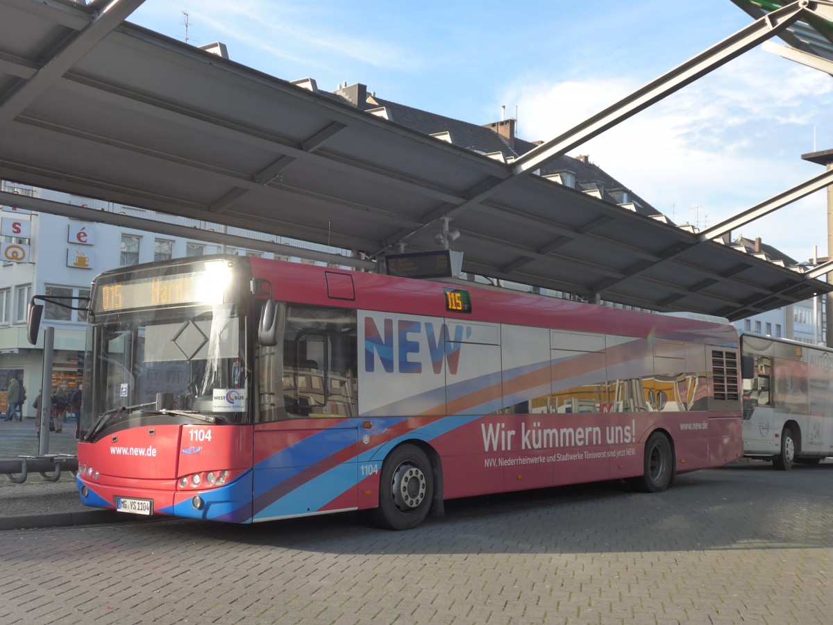 (157'318) - MBus, Mnchengladbach - Nr. 1104/MG-YS 1104 - Solaris am 22. November 2014 beim Hauptbahnhof Mnchengladbach