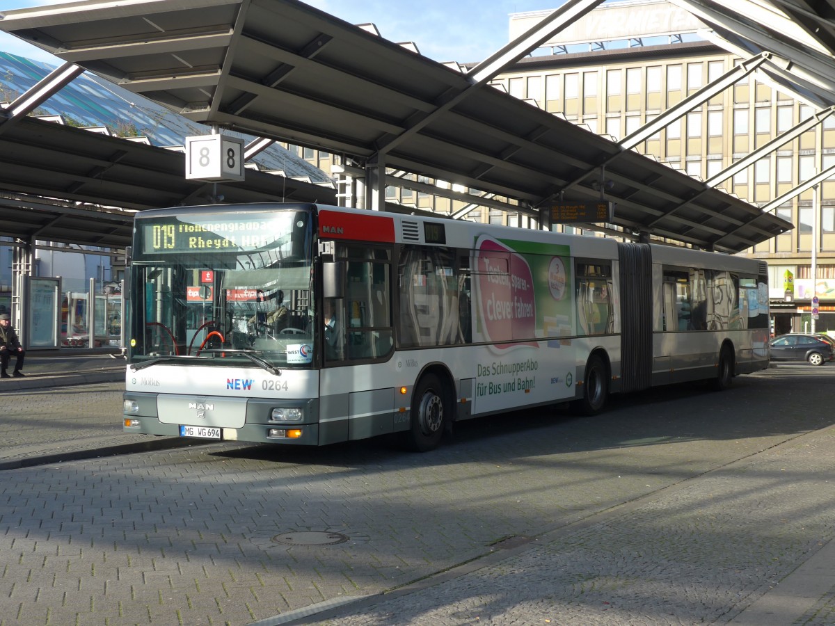 (157'323) - MBus, Mnchengladbach - Nr. 264/MG-WG 694 - MAN am 22. November 2014 beim Hauptbahnhof Mnchengladbach