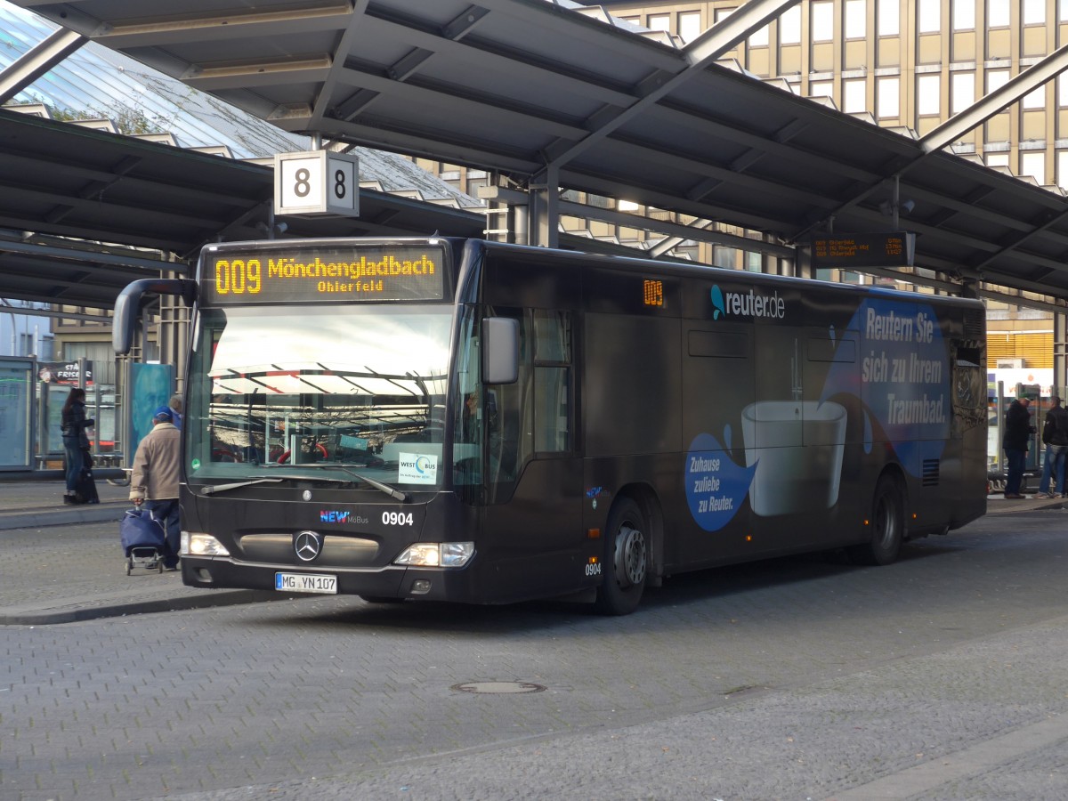(157'331) - MBus, Mnchengladbach - Nr. 904/MG-YN 107 - Mercedes am 22. November 2014 beim Hauptbahnhof Mnchengladbach