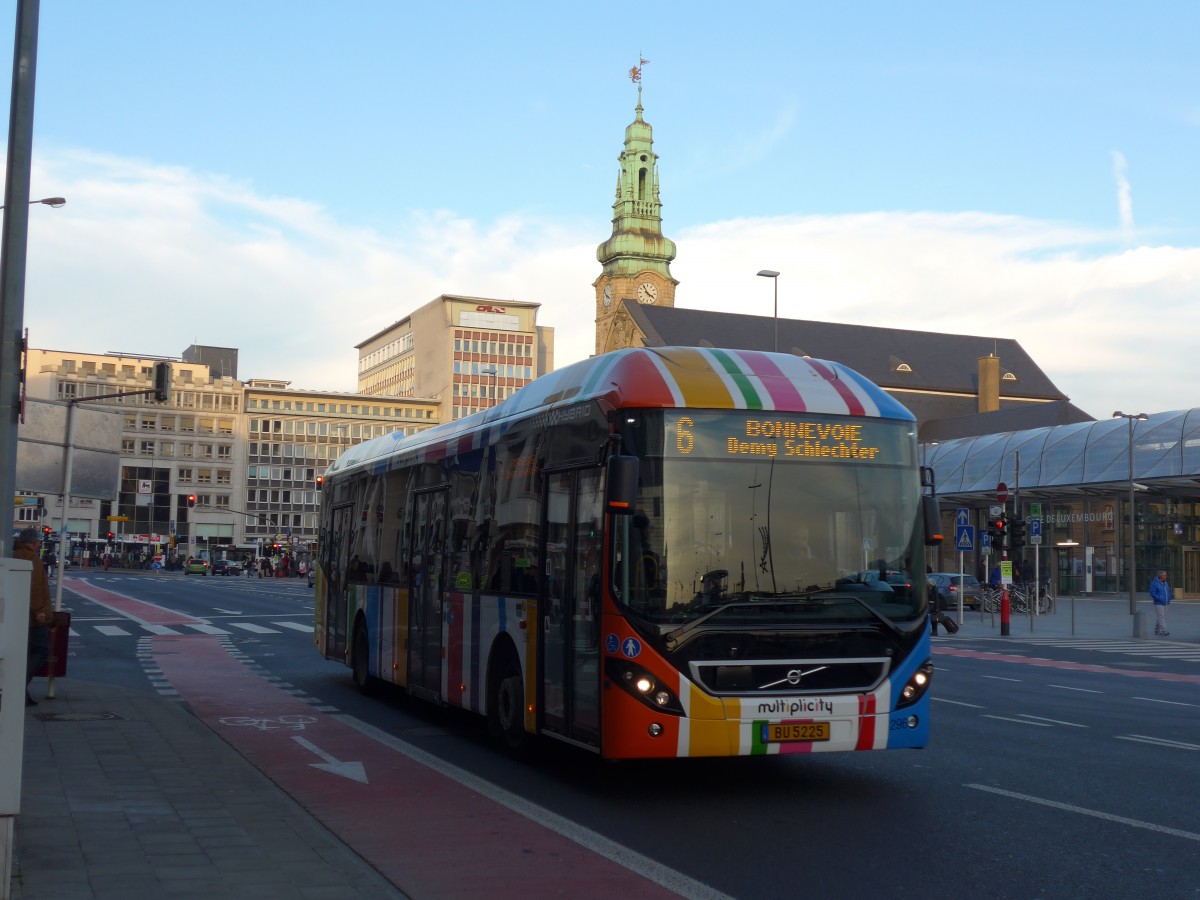 (157'409) - AVL Luxembourg - Nr. 296/BU 5225 - Volvo am 22. November 2014 beim Bahnhof Luxembourg