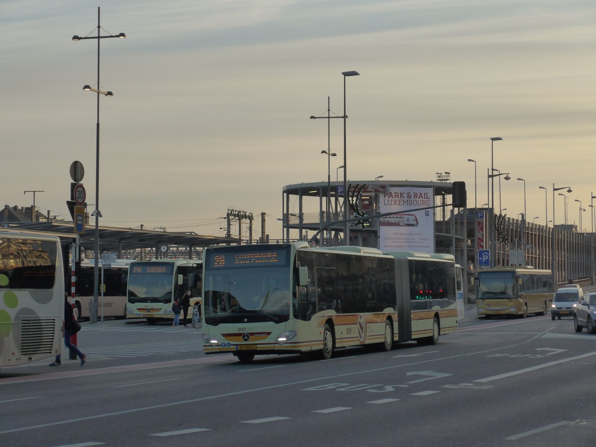 (157'418) - Demy Cars, Keispelt - DC 9563 - Mercedes am 22. November 2014 beim Bahnhof Luxembourg