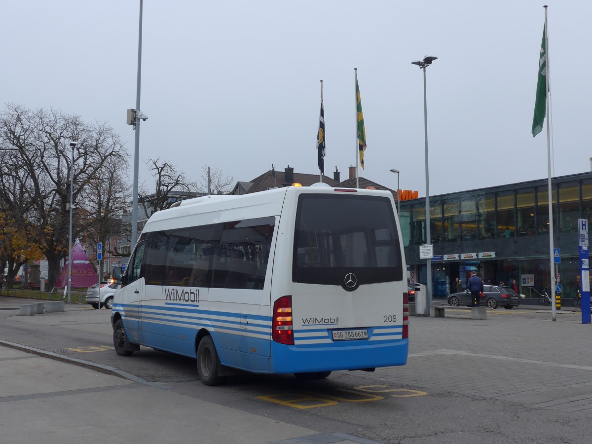 (157'518) - WilMobil, Wil - Nr. 208/SG 288'661 - Mercedes am 26. November 2014 beim Bahnhof Wil