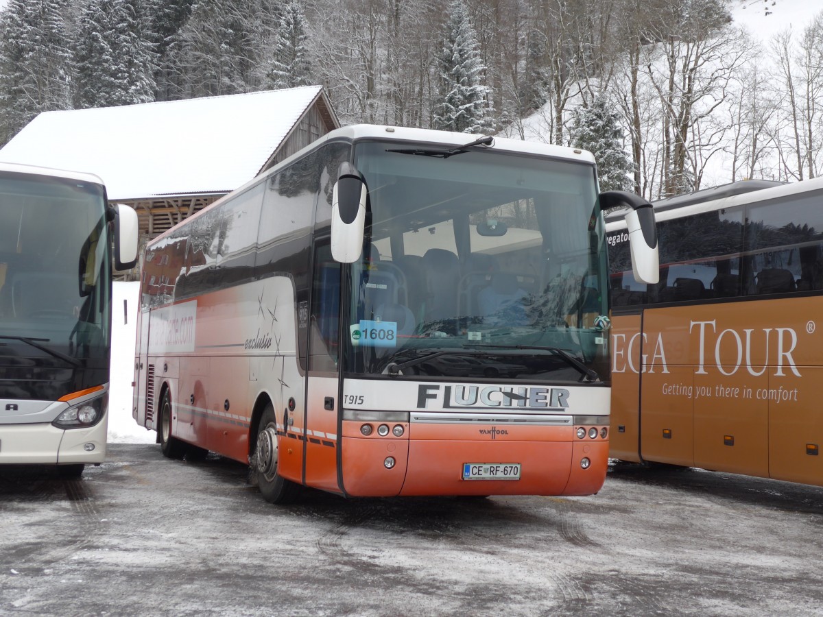 (157'941) - Aus Slowenien: Flucher, Rogaska Slatina - CE RF-670 - Van Hool am 26. Dezember 2014 in Engelberg, Titlisbahnen