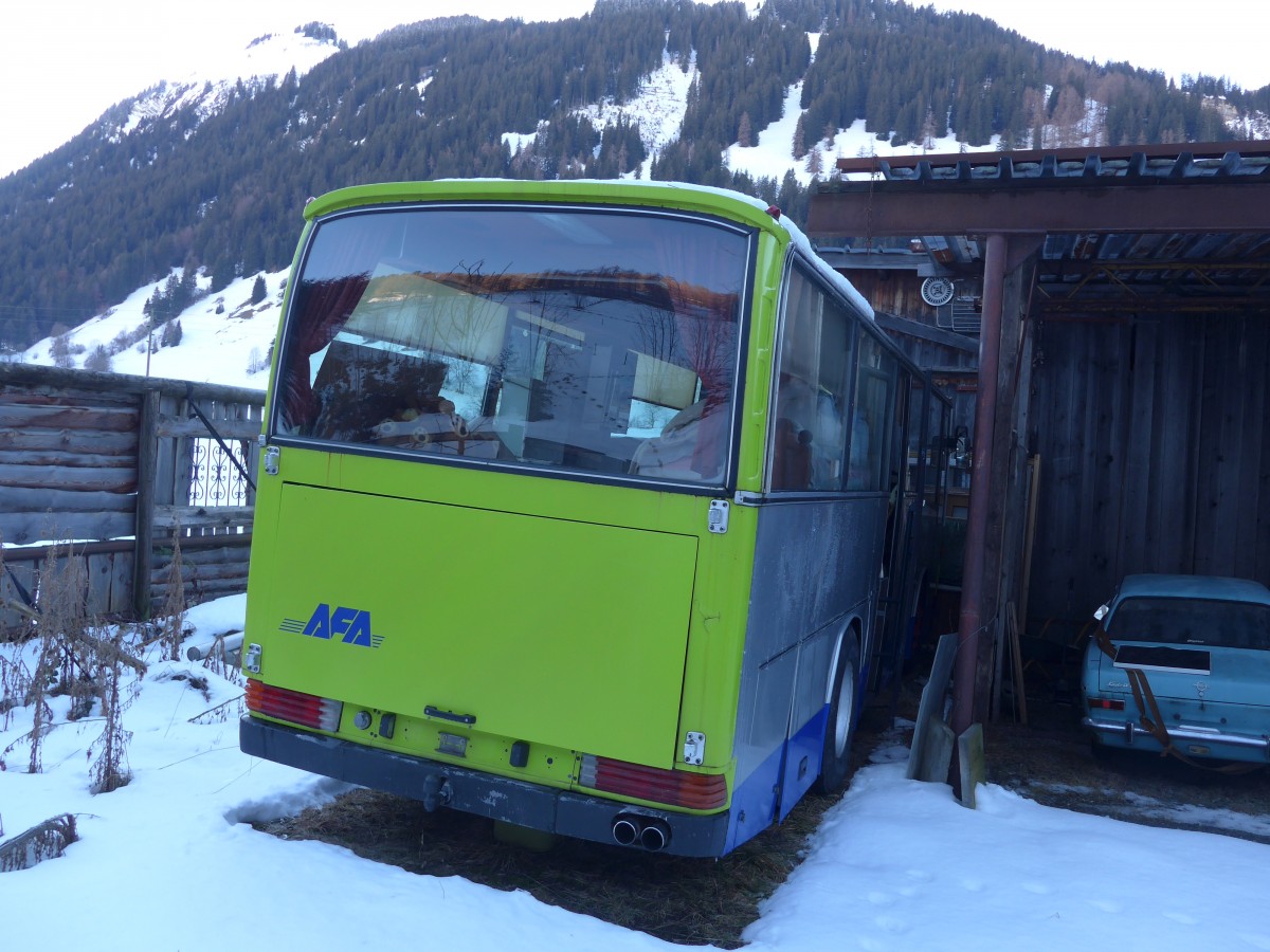 (158'235) - Brocki-Bus, Matten - Mercedes/Vetter (ex AFA Adelboden Nr. 57; ex Gobeli, Lenk; ex AVG Grindelwald Nr. 16; ex Danzas, Lugano) am 5. Januar 2015 in Matten, Hauptstrasse