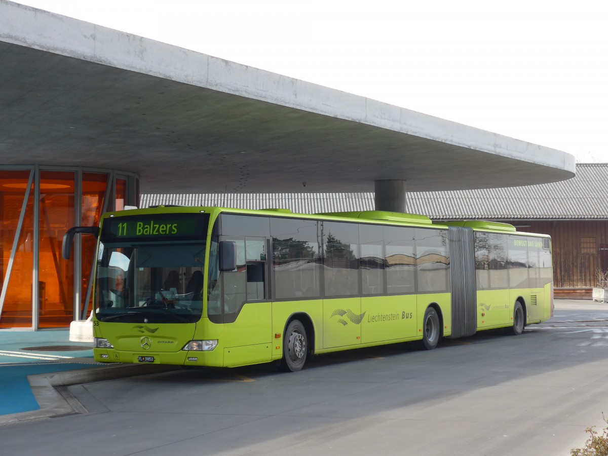 (158'740) - LBA Vaduz - Nr. 53/FL 39'853 - Mercedes am 14. Februar 2015 beim Bahnhof Schaan