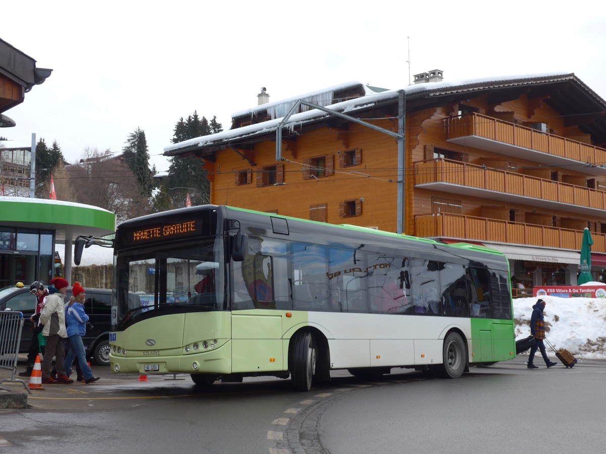 (158'756) - TPC Aigle - VD 1250 - Solaris am 15. Februar 2015 beim Bahnhof Villars-sur-Ollon
