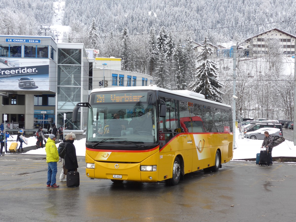(158'801) - TMR Martigny - Nr. 137/VS 6612 - Irisbus am 22. Februar 2015 beim Bahnhof Le Chble