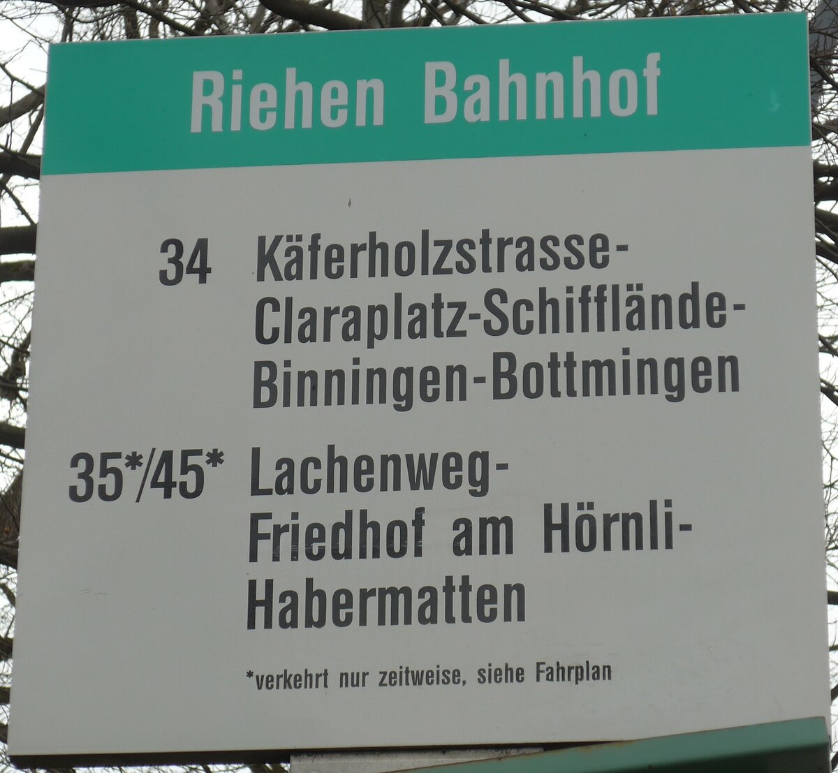 (159'688) - BVB-Haltestellenschild - Riehen, Bahnhof - am 11. April 2015