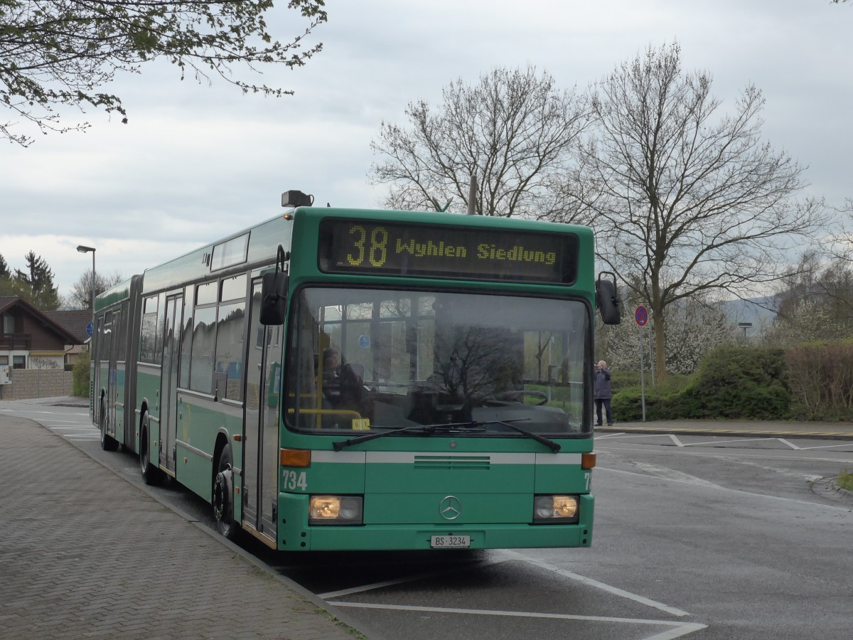 (159'790) - Aus der Schweiz: BVB Basel - Nr. 734/BS 3234 - Mercedes (ex VAG Freiburg/D Nr. 933) am 11. April 2015 in Grenzach-Wyhlen, Schulzentrum