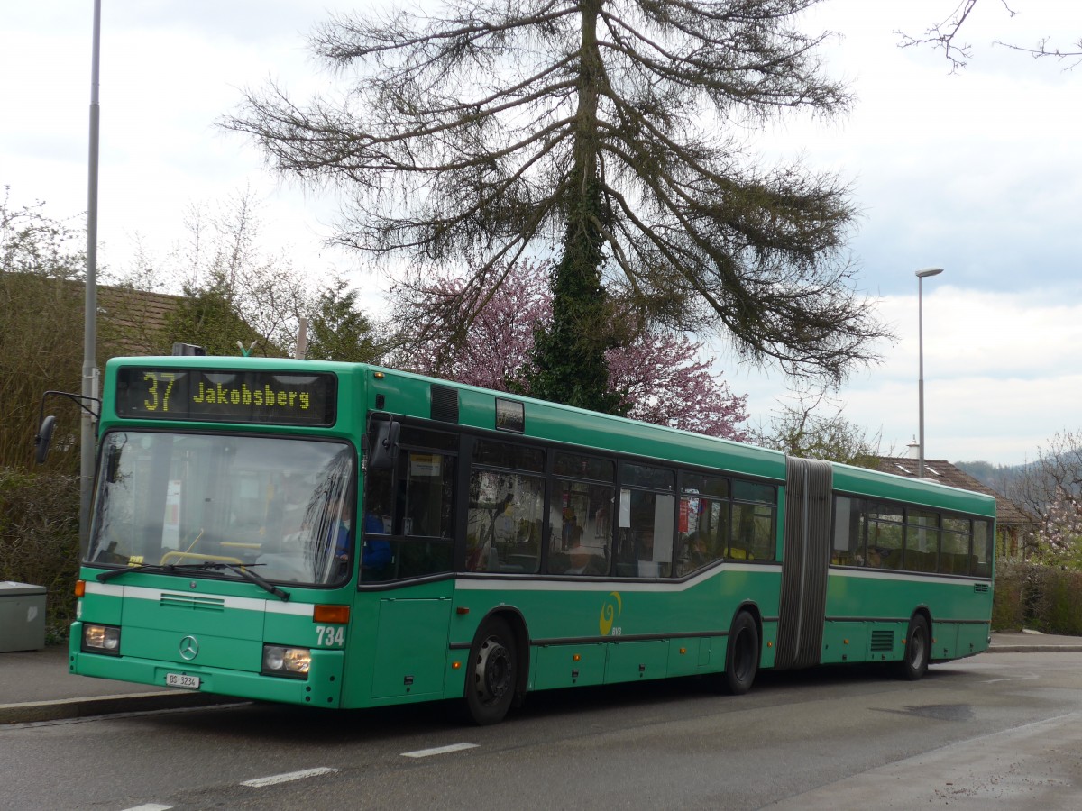 (159'849) - BVB Basel - Nr. 734/BS 3234 - Mercedes (ex VAG Freiburg/D Nr. 933) am 11. April 2015 in Gempen, Gempenfluh