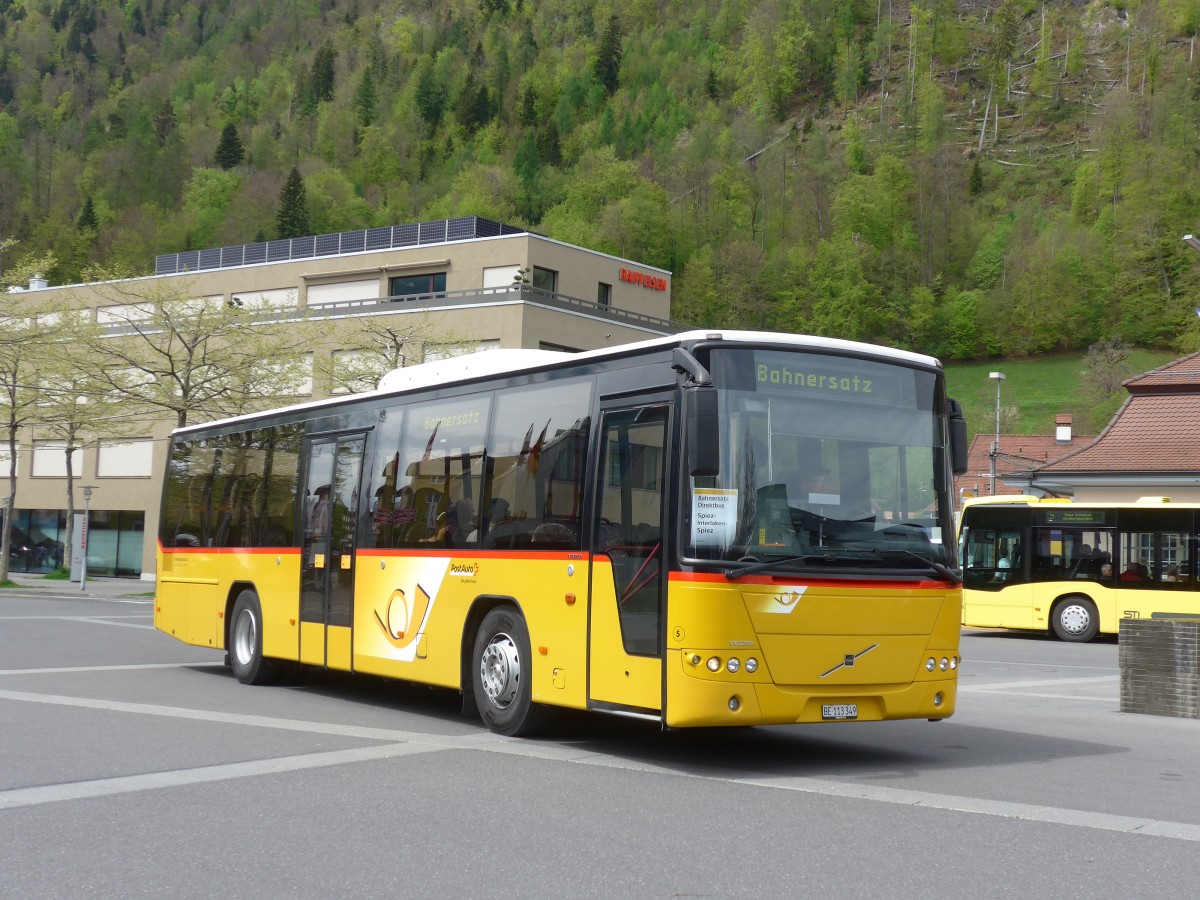 (160'086) - Flck, Brienz - Nr. 5/BE 113'349 - Volvo (ex AVBB Schwanden) am 26. April 2015 beim Bahnhof Interlaken Ost