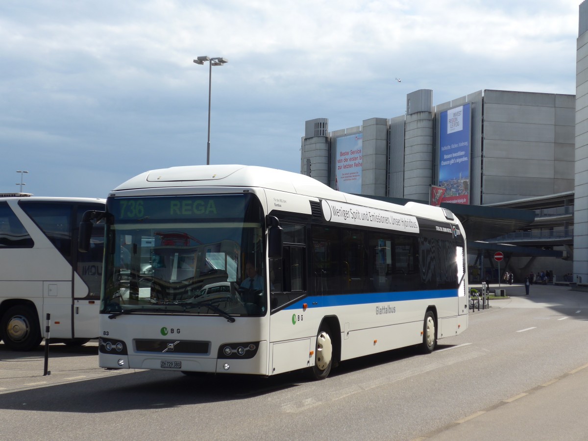 (160'229) - Welti-Furrer, Bassersdorf - Nr. 83/ZH 729'380 - Volvo am 8. Mai 2015 in Zrich, Flughafen