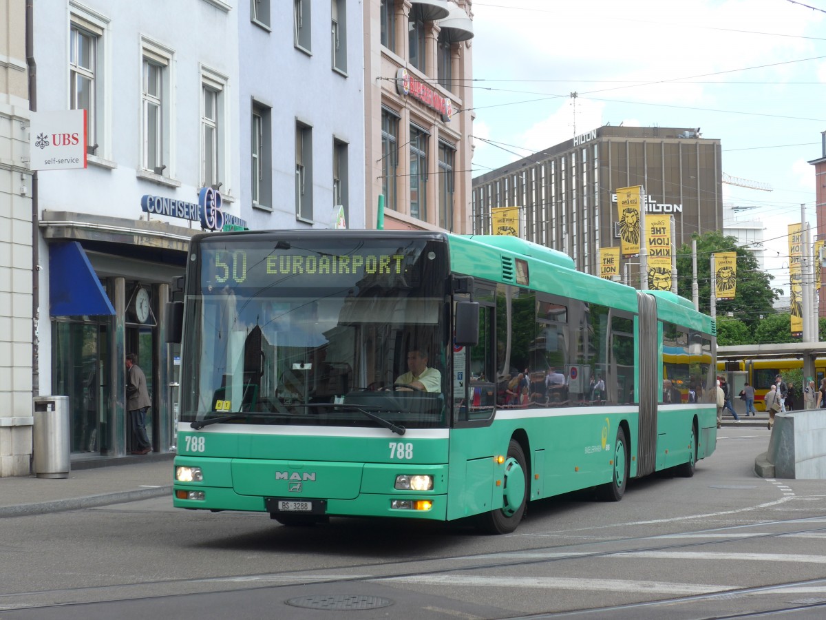 (160'532) - BVB Basel - Nr. 788/BS 3288 - MAN am 17. Mai 2015 beim Bahnhof Basel