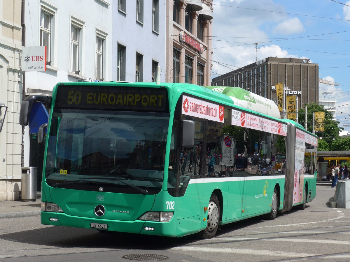 (160'536) - BVB Basel - Nr. 702/BS 6661 - Mercedes am 17. Mai 2015 beim Bahnhof Basel