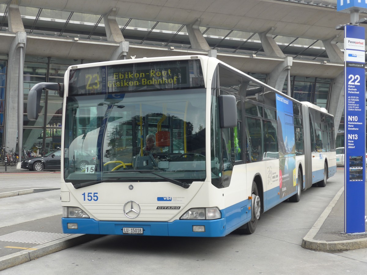 (160'606) - VBL Luzern - Nr. 155/LU 15'018 - Mercedes am 22. Mai 2015 beim Bahnhof Luzern