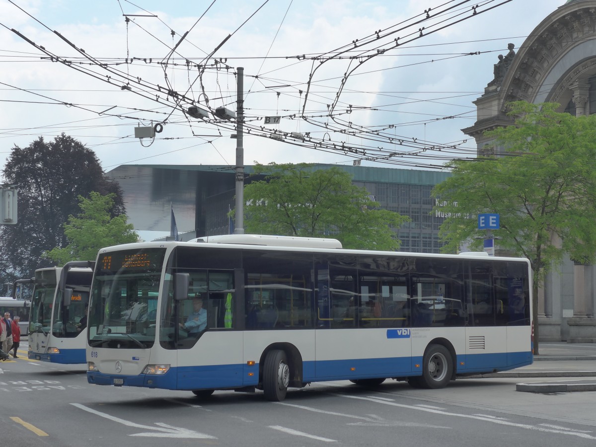 (160'653) - VBL Luzern - Nr. 618/LU 57'557 - Mercedes (ex Steiner, Messen) am 22. Mai 2015 beim Bahnhof Luzern