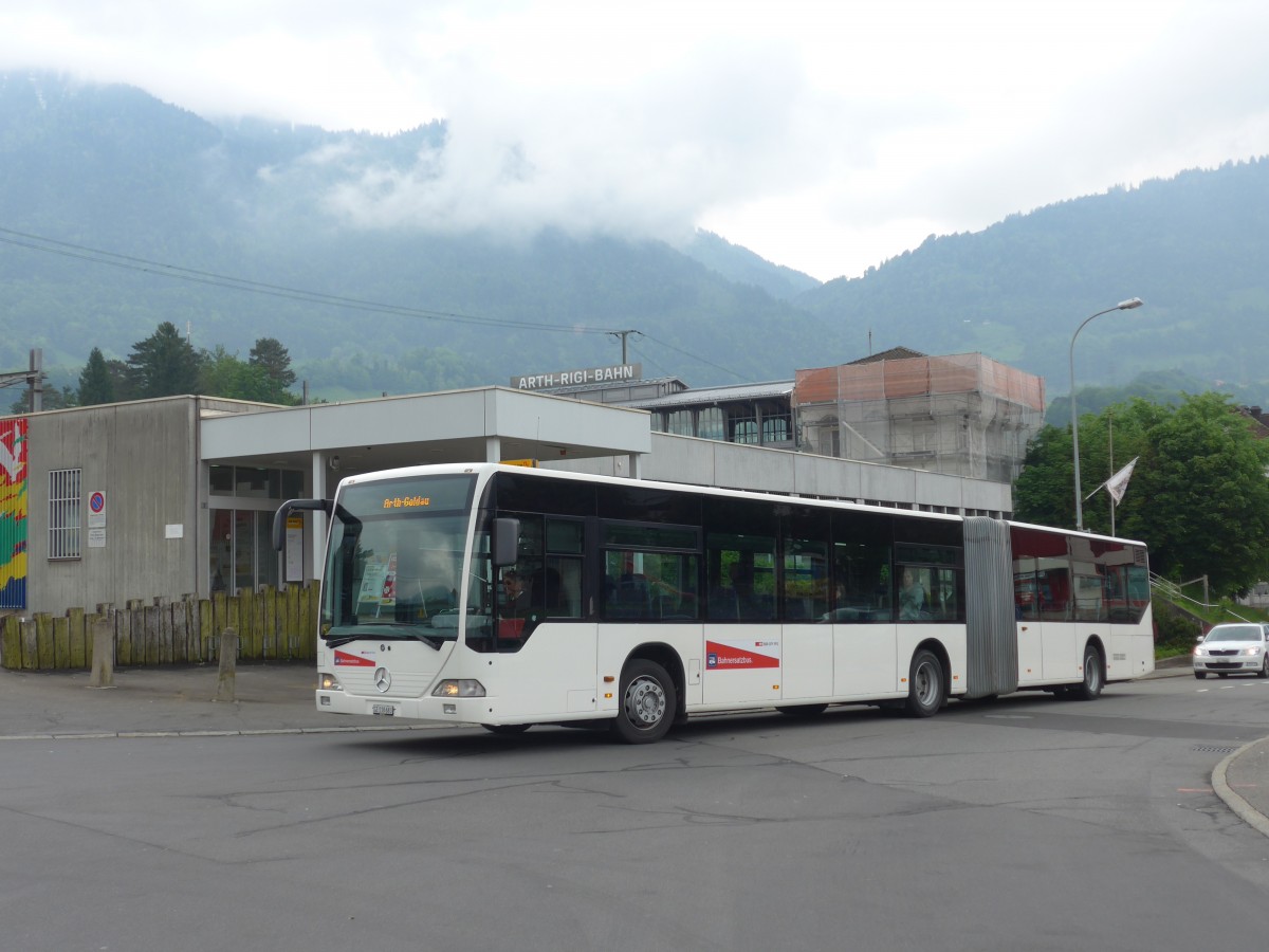 (160'666) - AAGS Schwyz - Nr. 83/SZ 118'683 - Mercedes (ex VR La Chaux-de-Fonds Nr. 227) am 22. Mai 2015 beim Bahnhof Arth-Goldau