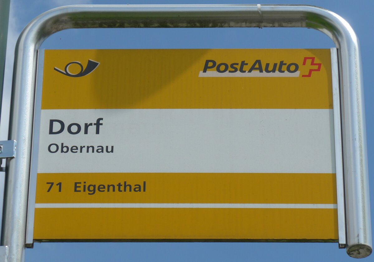 (160'937) - PostAuto-Haltestellenschild - Obernau, Dorf - am 24. Mai 2015