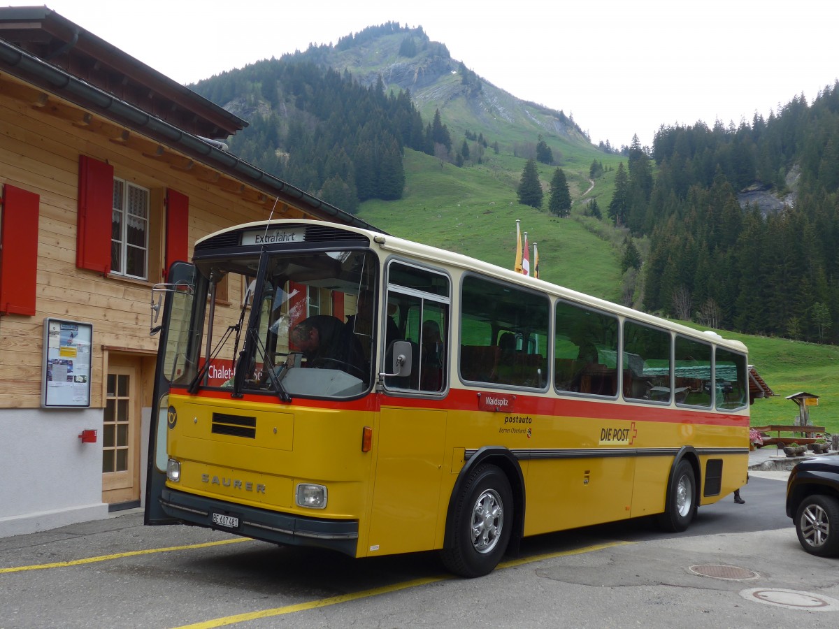 (161'002) - AVG Meiringen - Nr. 74/BE 607'481 - Saurer/R&J (ex PostAuto Berner Oberland; ex P 24'357) am 25. Mai 2015 auf der Schwarzwaldalp