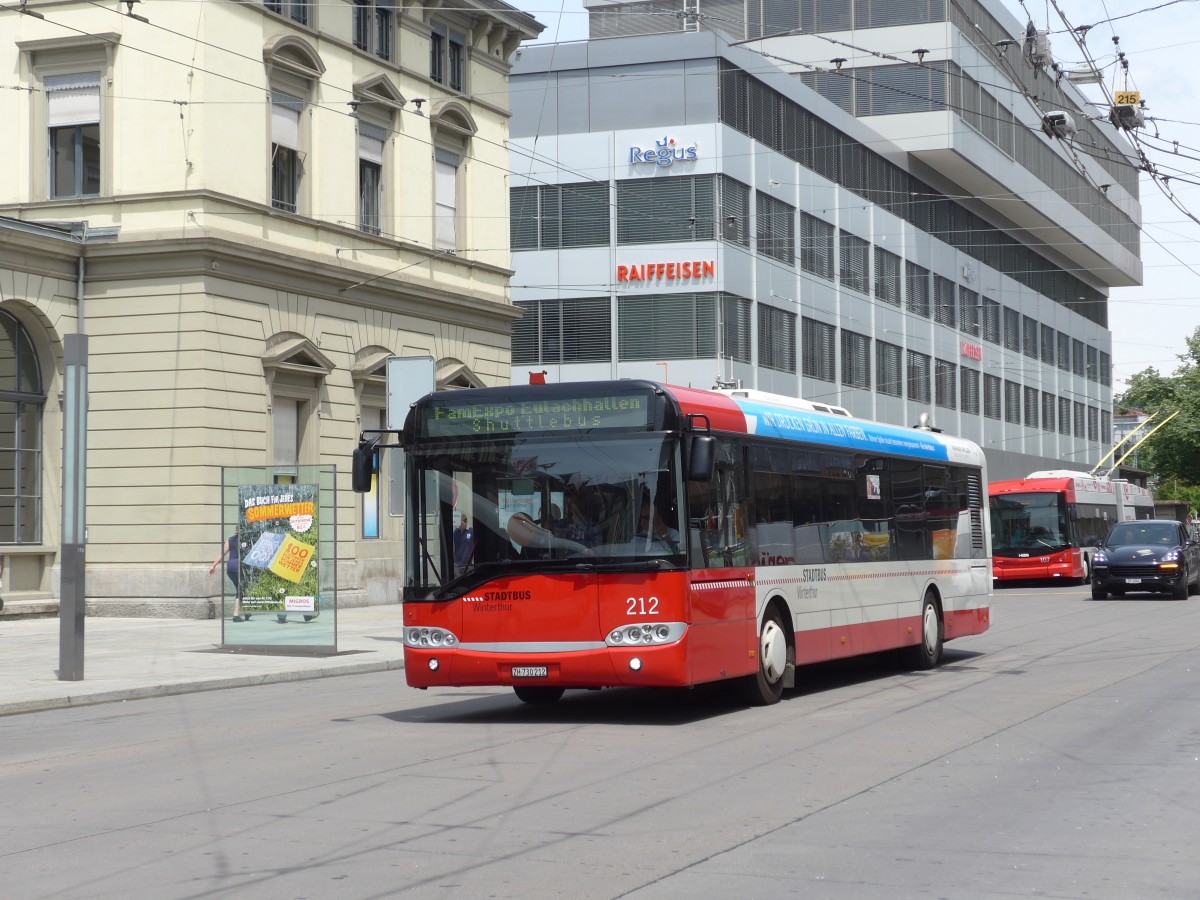 (161'598) - SW Winterthur - Nr. 212/ZH 730'212 - Solaris am 31. Mai 2015 beim Hauptbahnhof Winterthur