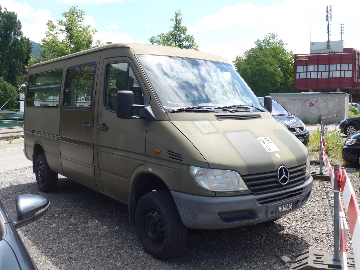 (162'192) - Schweizer Armee - M+34'026 - Mercedes am 19. Juni 2015 in Thun, Rosenau