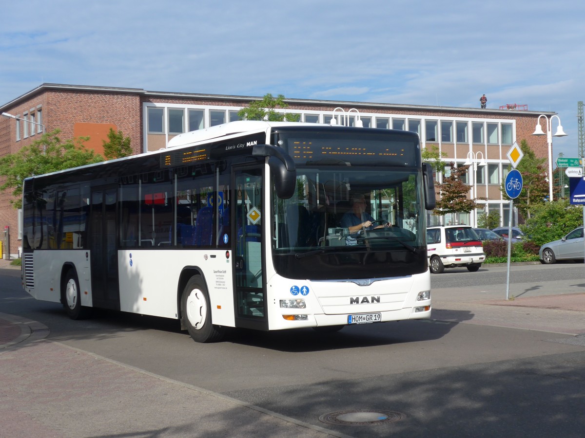 (162'570) - Gassert, Blieskastel - HOM-GR 19 - MAN am 25. Juni 2015 beim Bahnhof Homburg