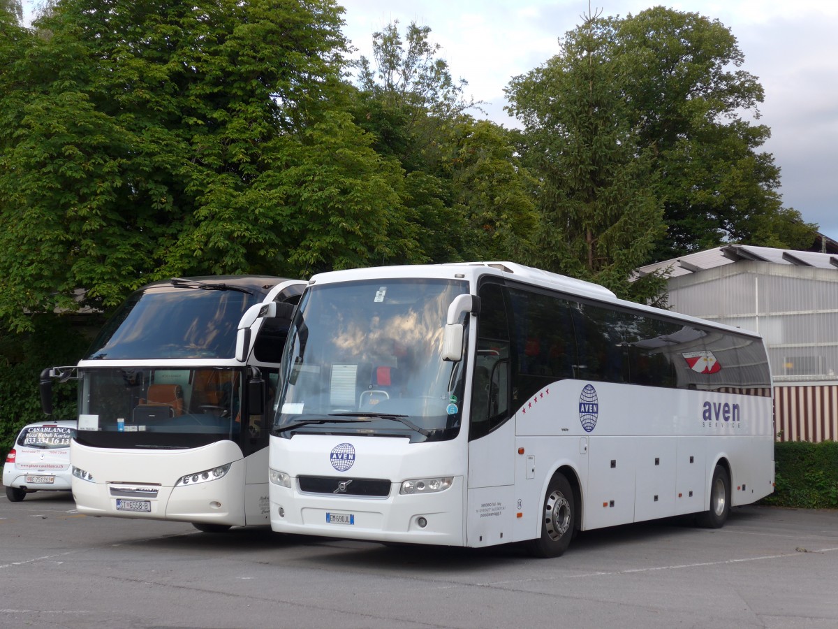 (163'126) - Aus Italien: Aven, Saronno - Nr. 14/EM-690 JL - Volvo am 25. Juli 2015 in Thun, Lachenwiese
