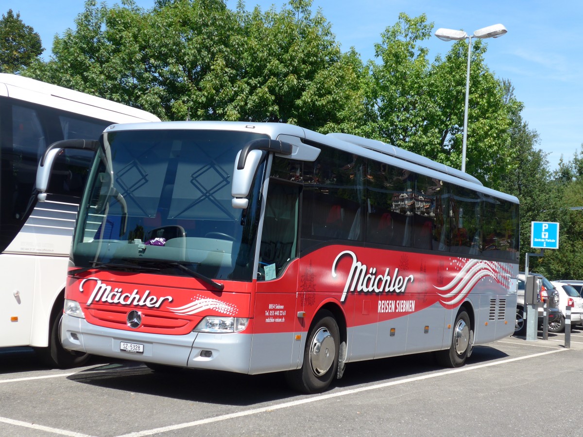(163'861) - Mchler, Siebnen - SZ 5328 - Mercedes am 26. August 2015 in Thun, Seestrasse