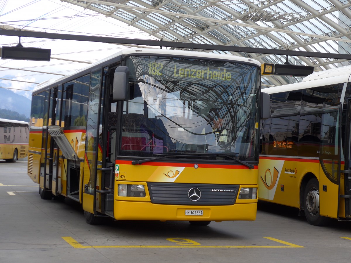 (165'178) - PostAuto Graubnden - GR 101'651 - Mercedes am 19. September 2015 in Chur, Postautostation
