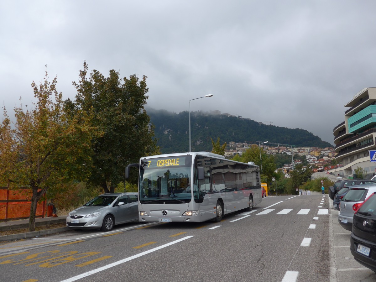 (165'604) - AASS San Marino - H5402 - Mercedes am 24. September 2015 in Borgo Maggiore