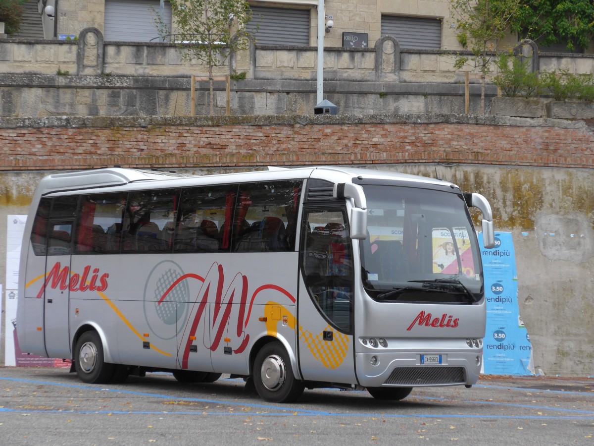 (165'641) - Aus Italien: Melis, Mogoro - DX-956 CL - Temsa am 24. September 2015 in San Marino