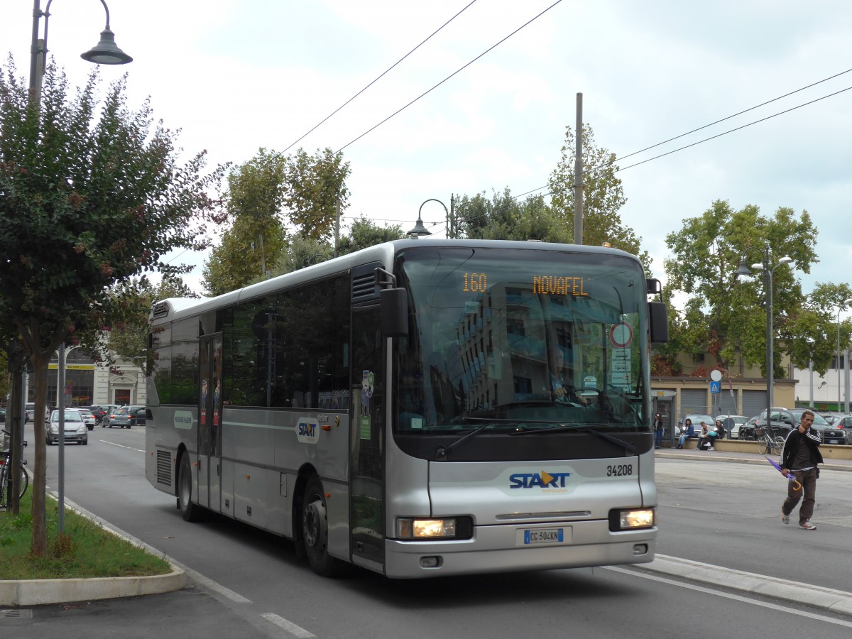 (165'779) - START Cesena - Nr. 34'208/CG-304 KN - Irisbus am 25. September 2015 beim Bahnhof Rimini