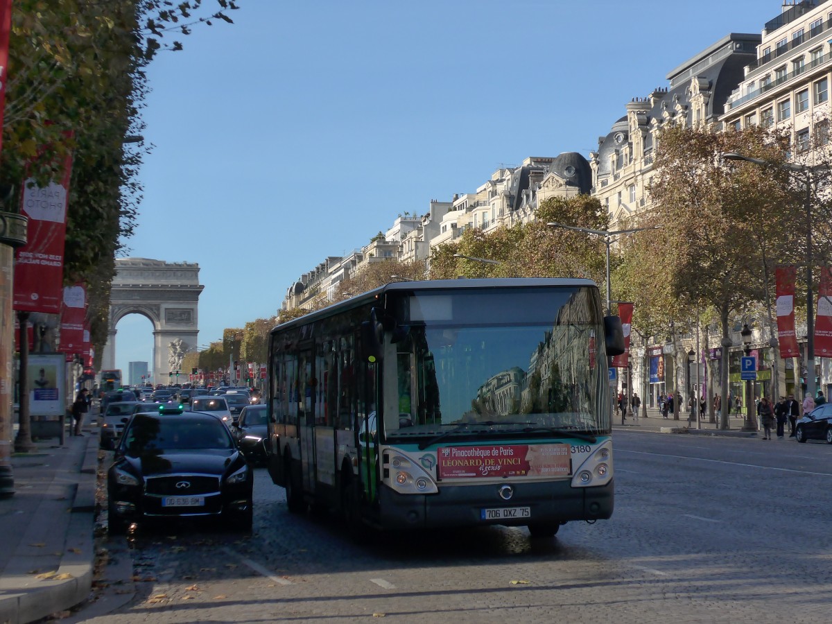 (166'667) - RATP Paris - Nr. 3180/706 QXZ 75 - Irisbus am 15. November 2015 in Paris, Champs-Elyses