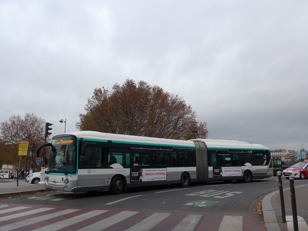 (166'823) - RATP Paris - Nr. 4574/DA 374 WN - Heuliez am 16. November 2015 in Paris, Gare d'Austerlitz